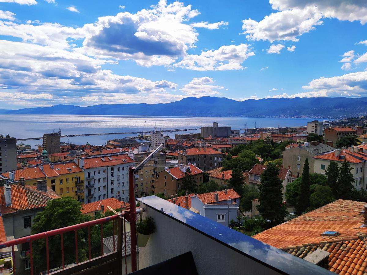 Sentona Apartment Rijeka Exterior photo