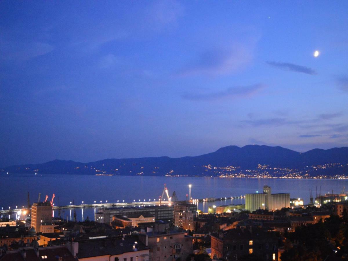 Sentona Apartment Rijeka Exterior photo